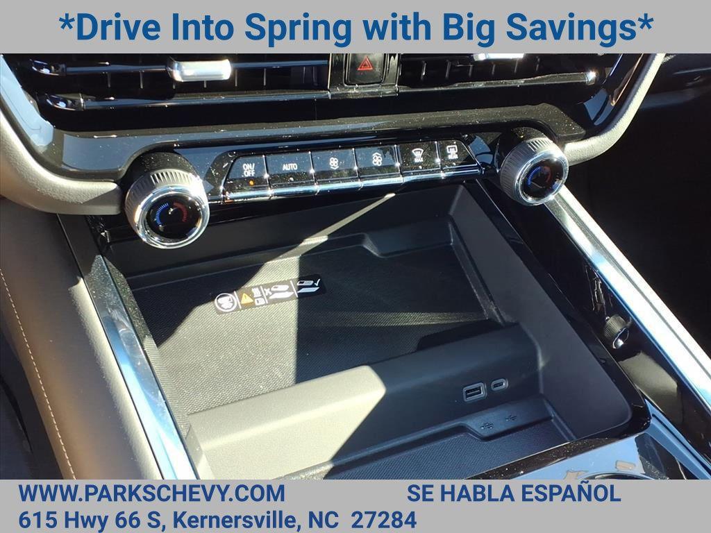 new 2025 Chevrolet Suburban car, priced at $88,144