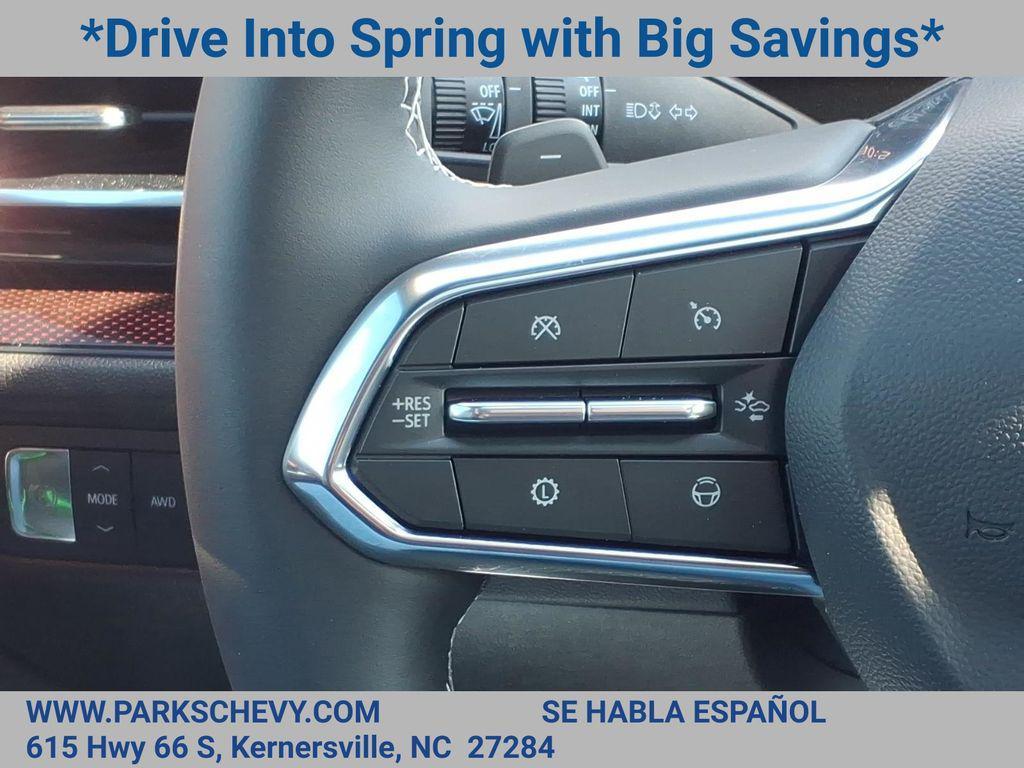 new 2026 Chevrolet Traverse car, priced at $51,805