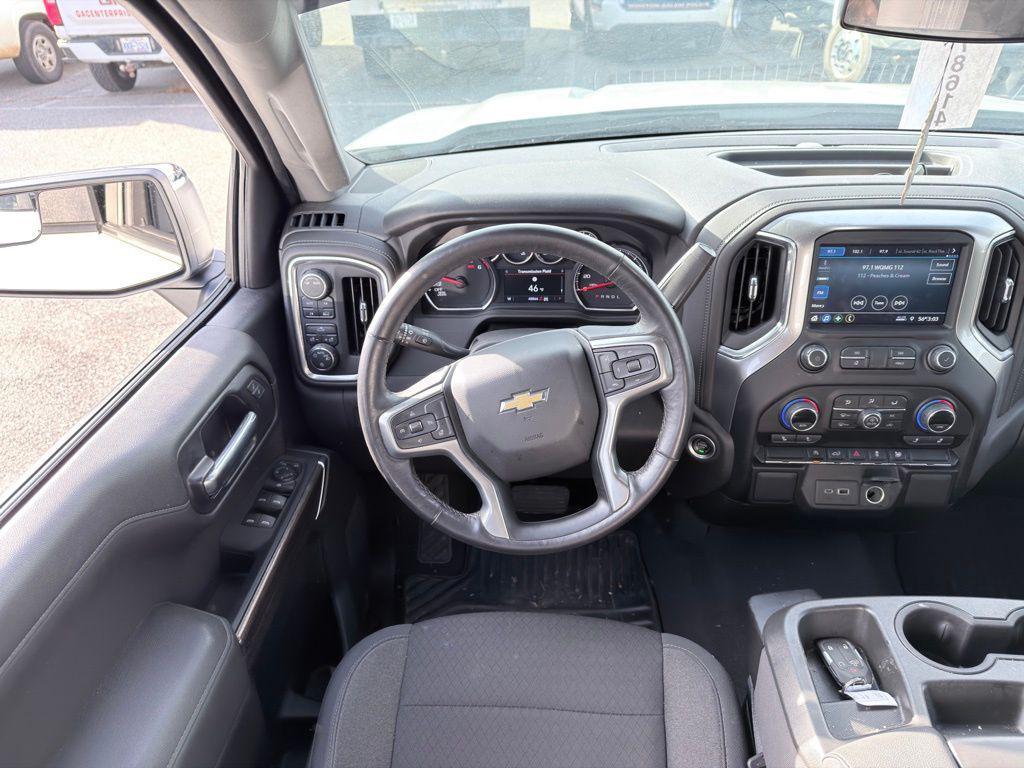 used 2022 Chevrolet Silverado 1500 car, priced at $31,000