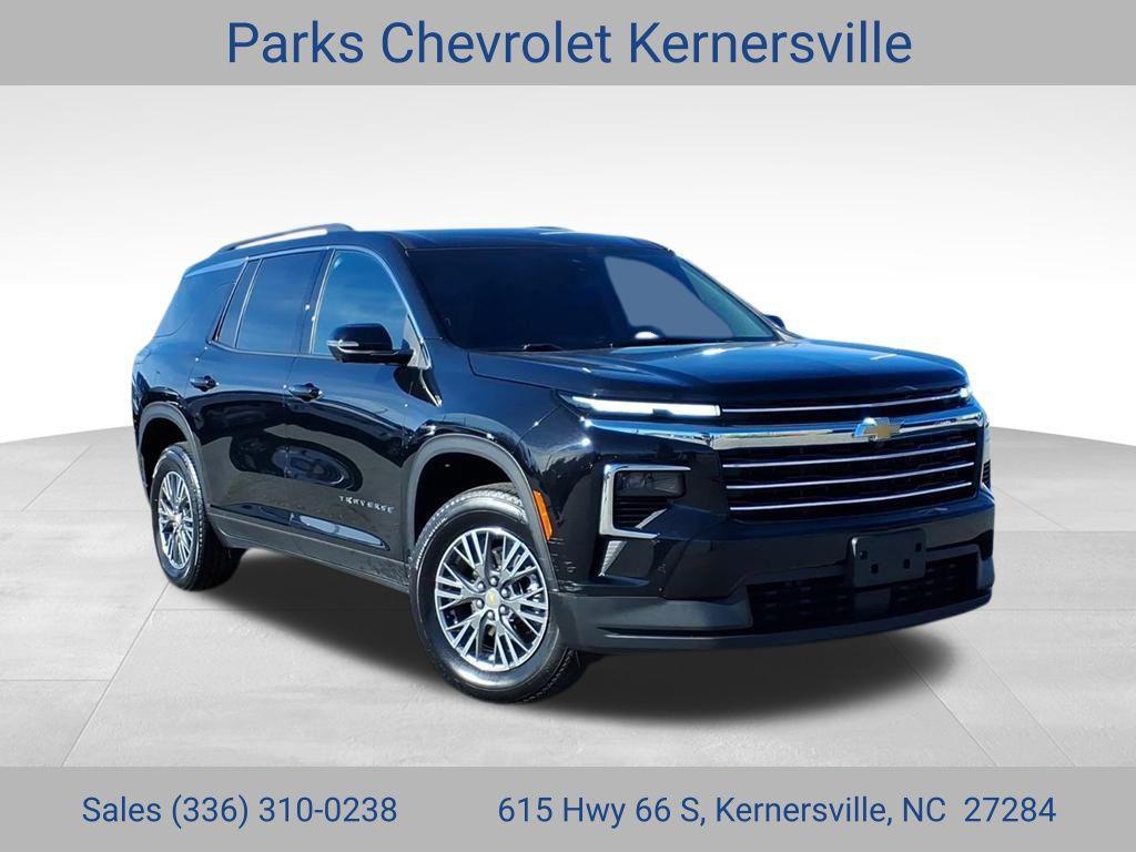used 2024 Chevrolet Traverse car, priced at $32,250