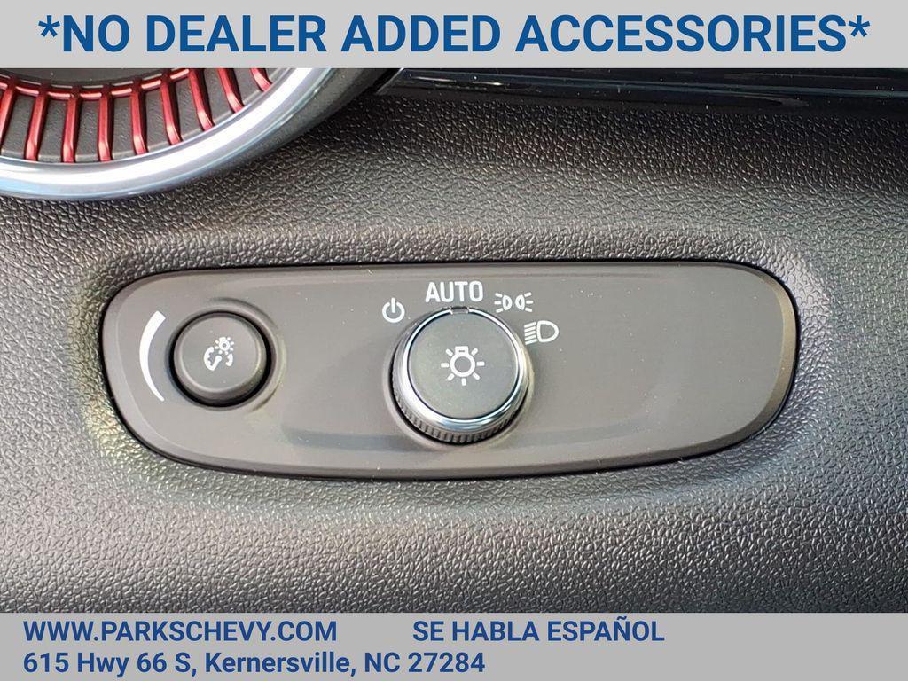 new 2026 Chevrolet Trax car, priced at $25,385