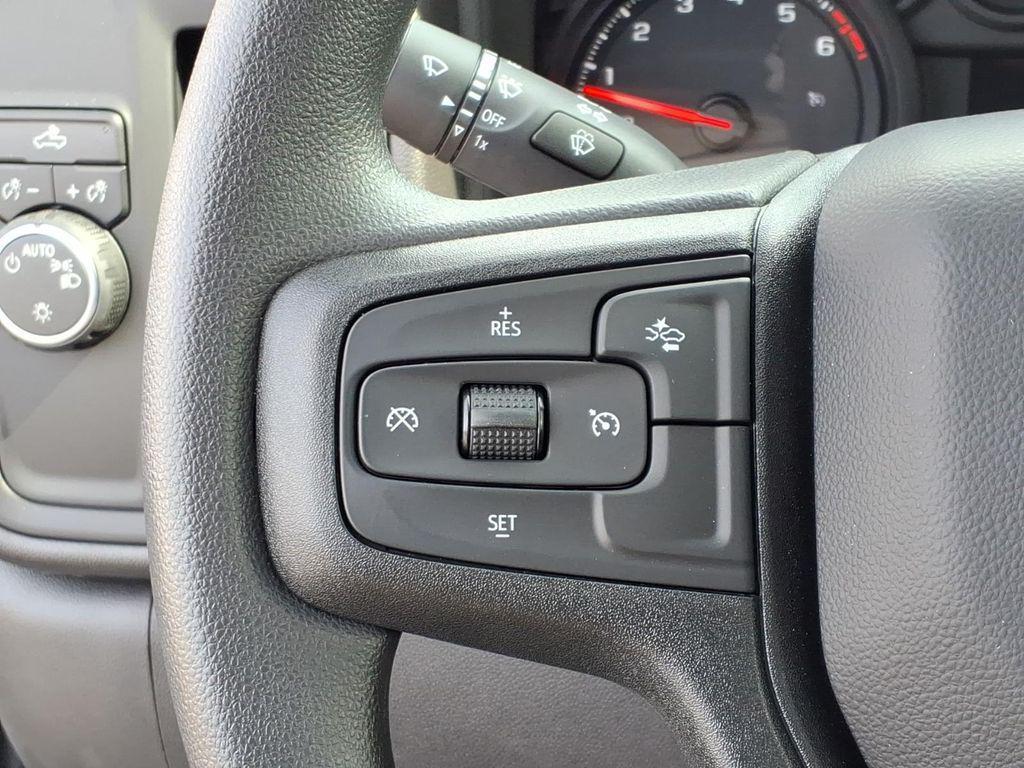 used 2025 Chevrolet Silverado 1500 car, priced at $32,500