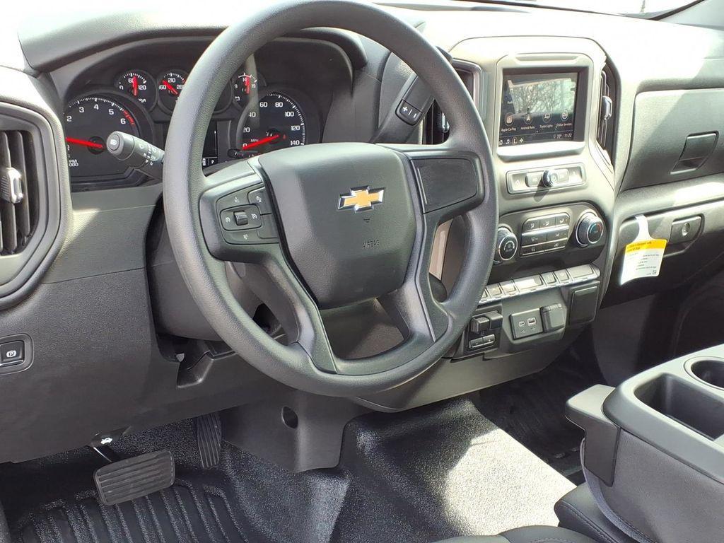 used 2025 Chevrolet Silverado 1500 car, priced at $32,500