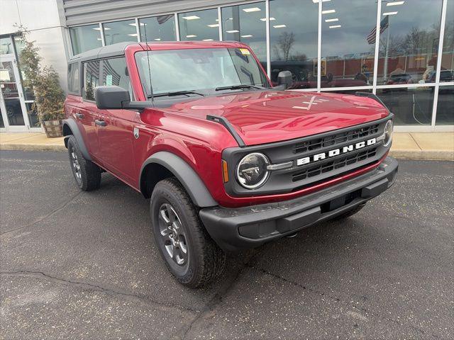 new 2025 Ford Bronco car, priced at $48,154