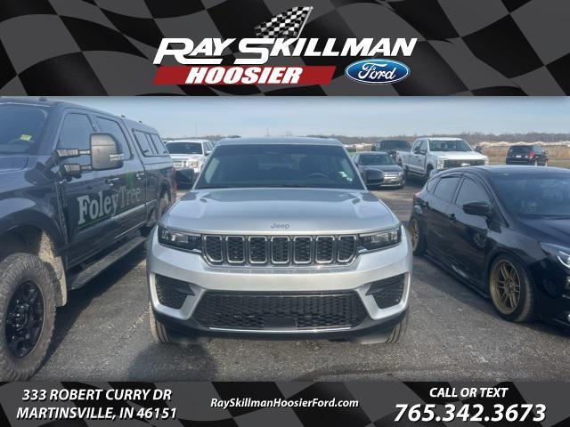 used 2022 Jeep Grand Cherokee car, priced at $27,990