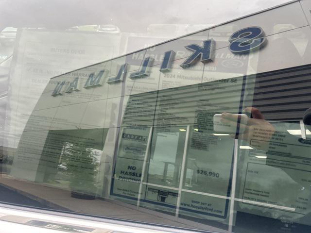 used 2024 Mitsubishi Outlander car, priced at $23,990