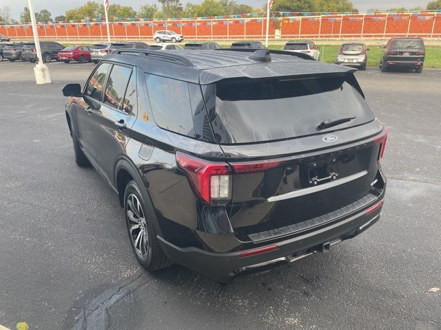 used 2025 Ford Explorer car, priced at $41,990