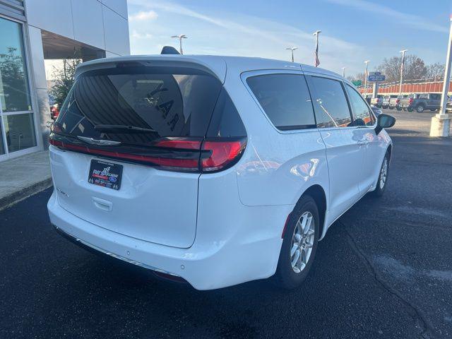 used 2024 Chrysler Pacifica car, priced at $29,490