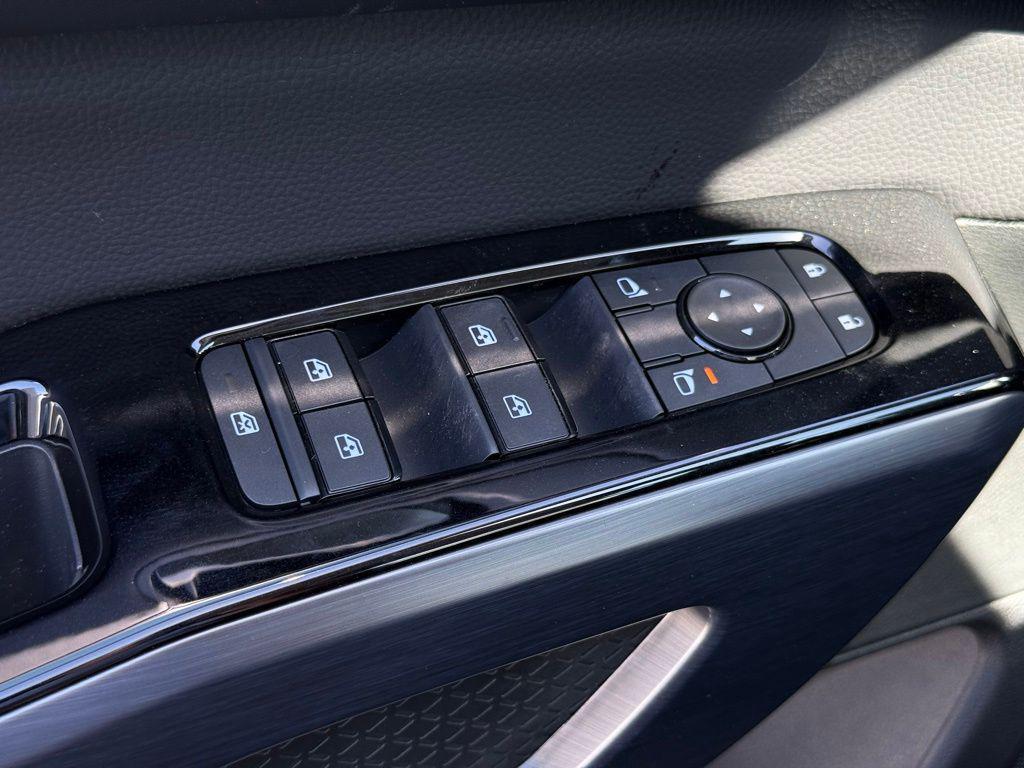 new 2026 Nissan Pathfinder car, priced at $42,138