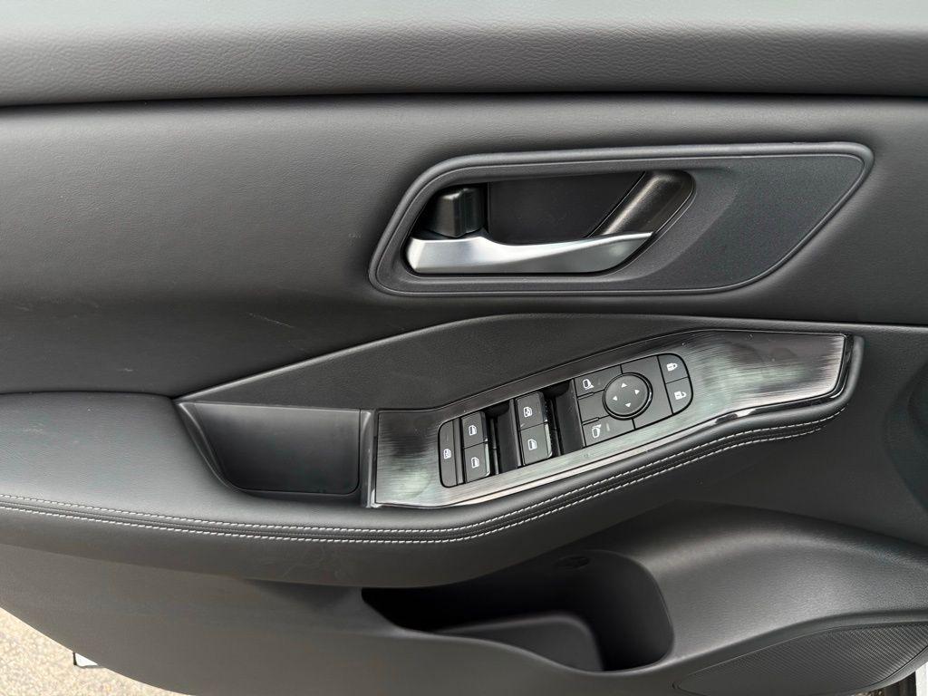 new 2026 Nissan Rogue car, priced at $28,516