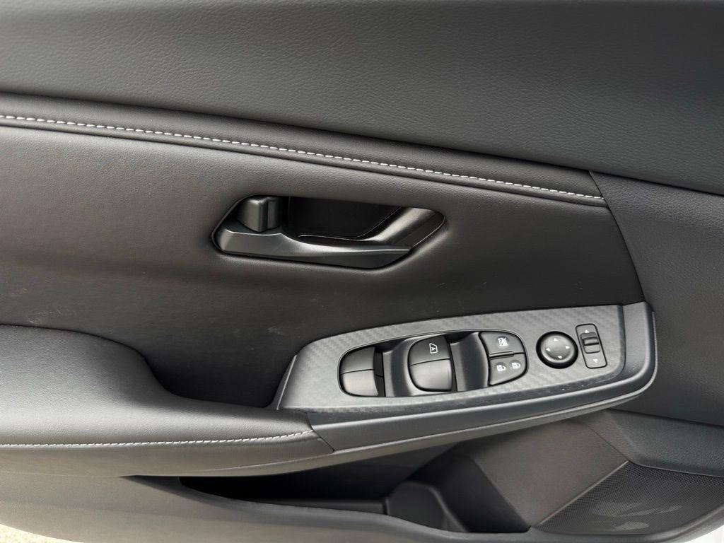 new 2025 Nissan Sentra car, priced at $20,725