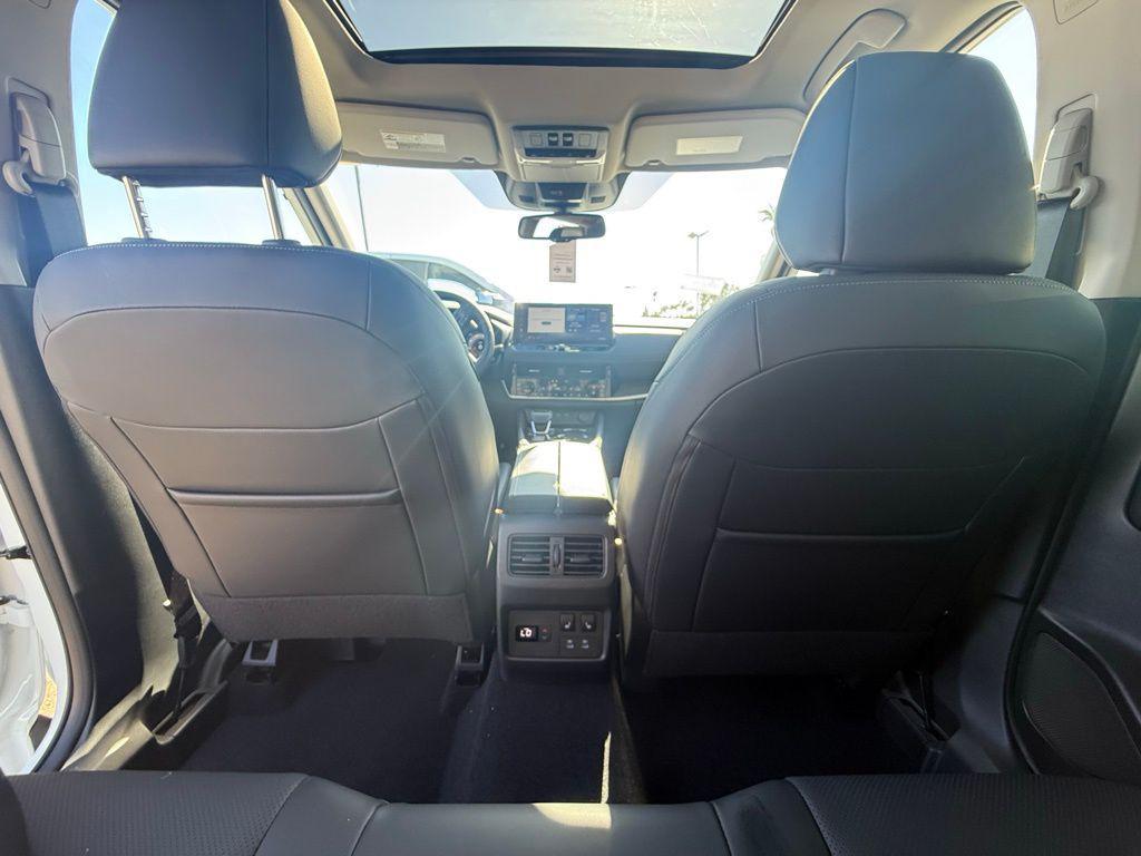 new 2025 Nissan Rogue car, priced at $43,733