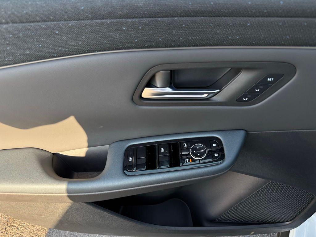 new 2026 Nissan Leaf car, priced at $40,642