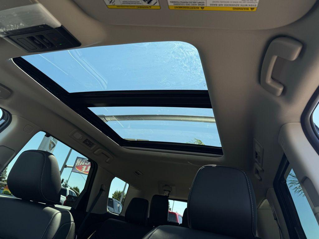 new 2025 Nissan Pathfinder car, priced at $43,393