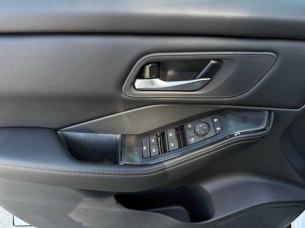 new 2026 Nissan Rogue car, priced at $28,223