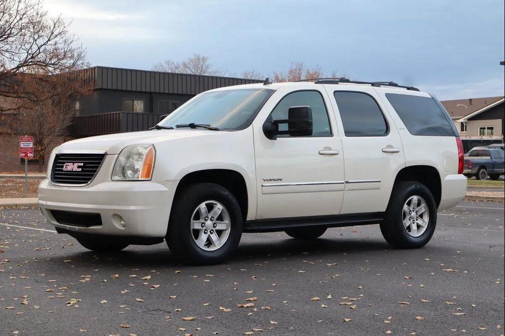 used 2011 GMC Yukon car, priced at $7,999