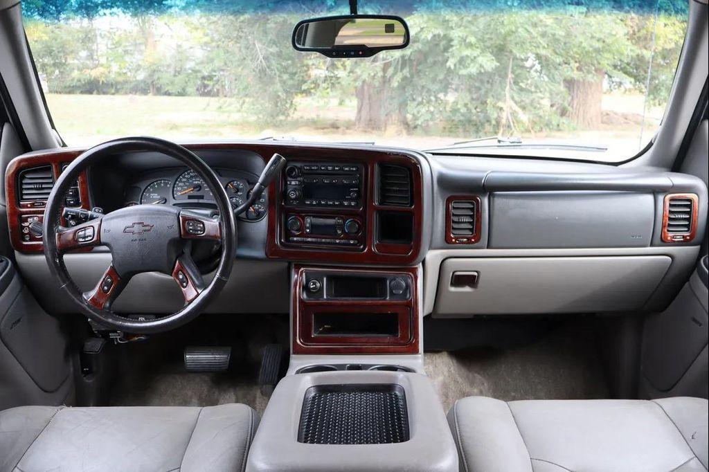 used 2003 Chevrolet Suburban car, priced at $19,999