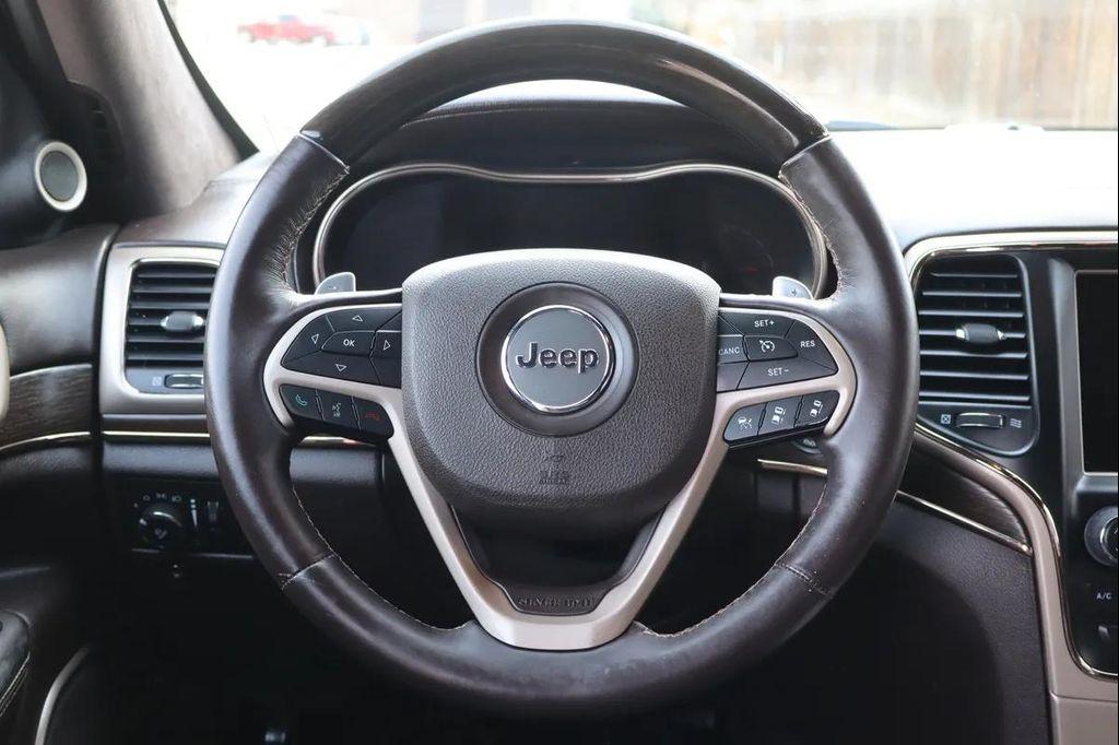 used 2014 Jeep Grand Cherokee car, priced at $11,999