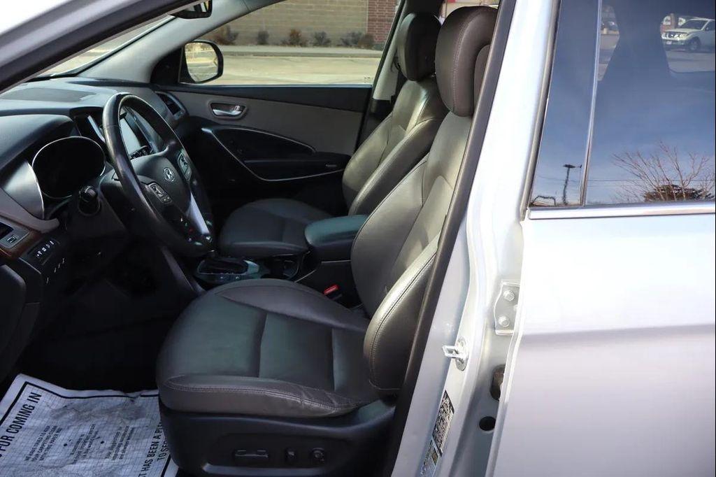 used 2019 Hyundai Santa Fe XL car, priced at $13,999