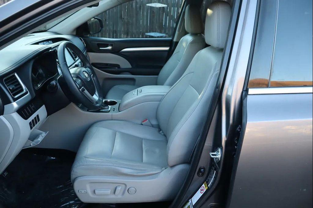 used 2014 Toyota Highlander car, priced at $10,999