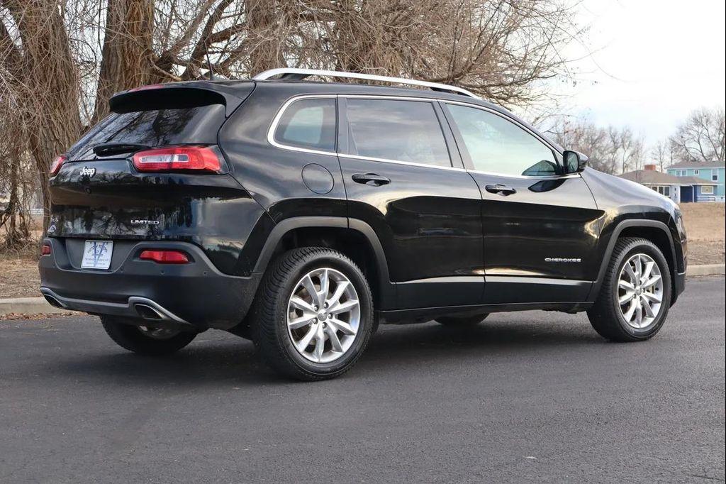 used 2017 Jeep Cherokee car, priced at $12,999