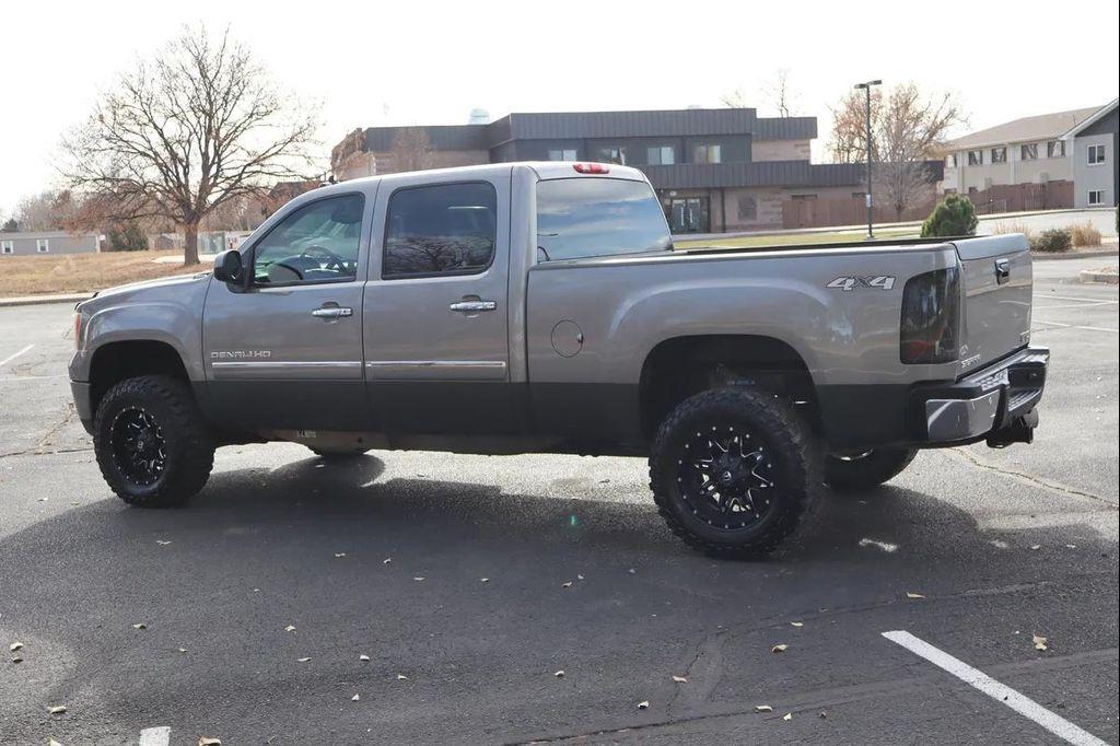 used 2014 GMC Sierra 2500 car, priced at $41,999
