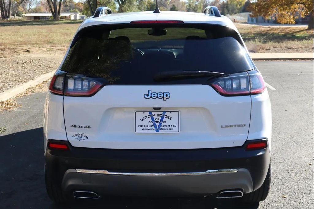 used 2022 Jeep Cherokee car, priced at $17,999