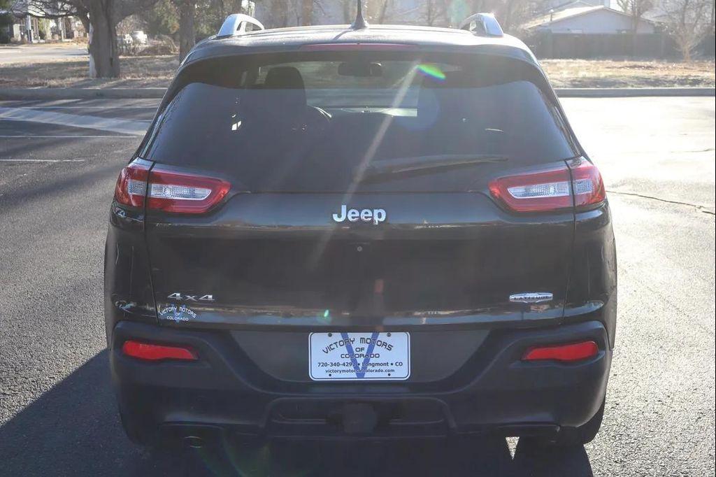 used 2015 Jeep Cherokee car, priced at $8,999