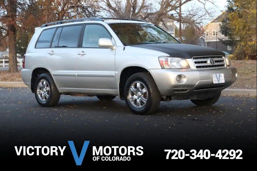 used 2007 Toyota Highlander car, priced at $4,999