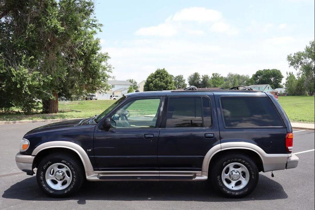 used 2000 Ford Explorer car, priced at $5,999