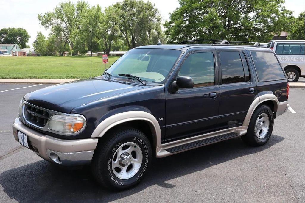 used 2000 Ford Explorer car, priced at $5,999