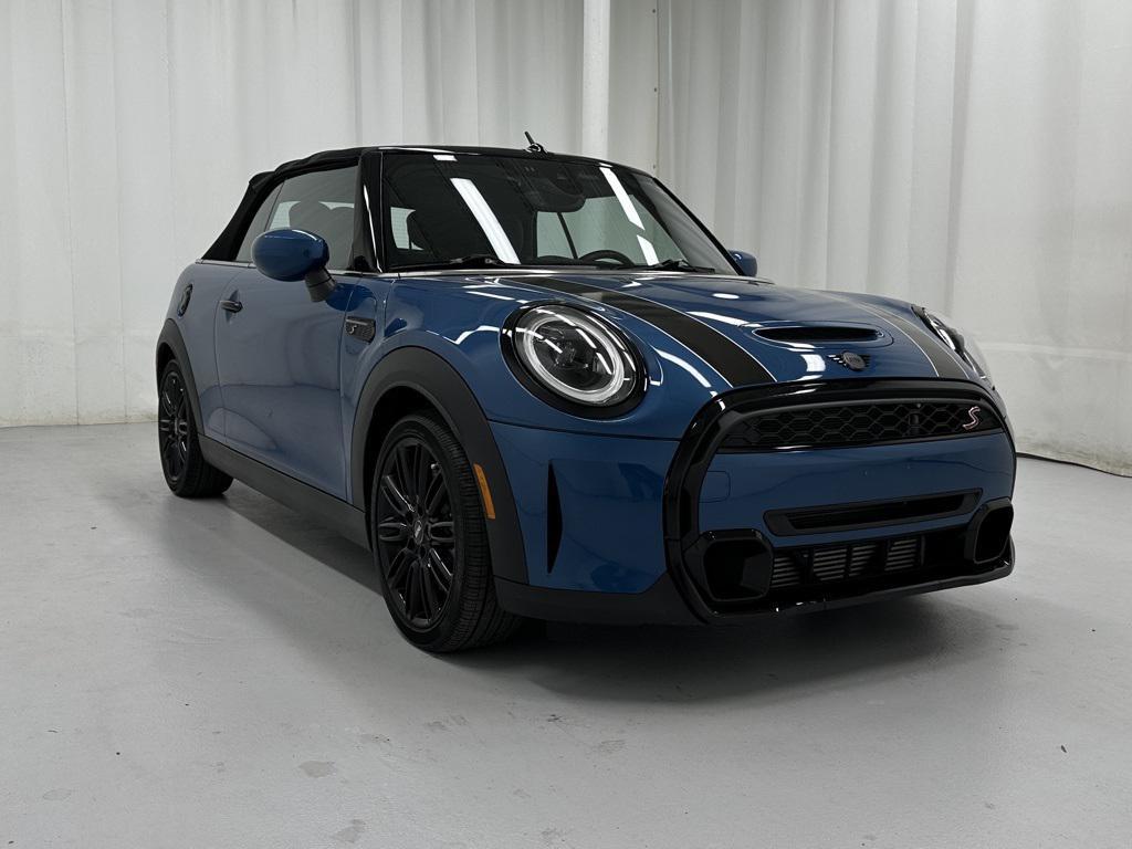 used 2023 MINI Convertible car, priced at $28,999