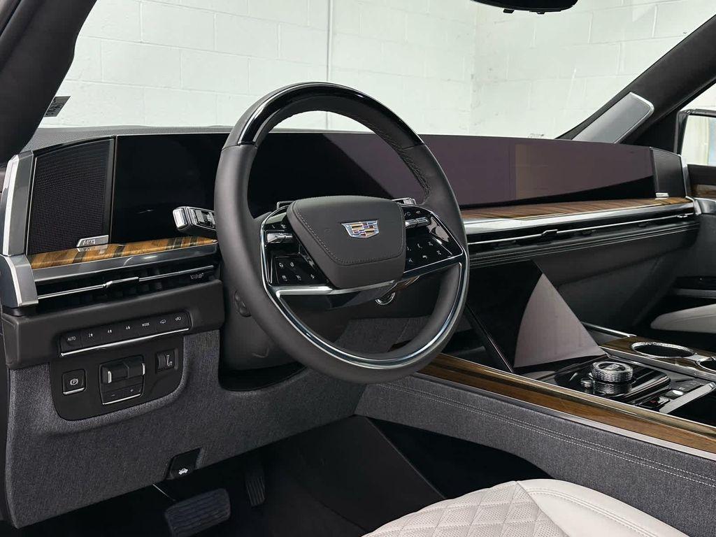 used 2025 Cadillac Escalade ESV car, priced at $128,799