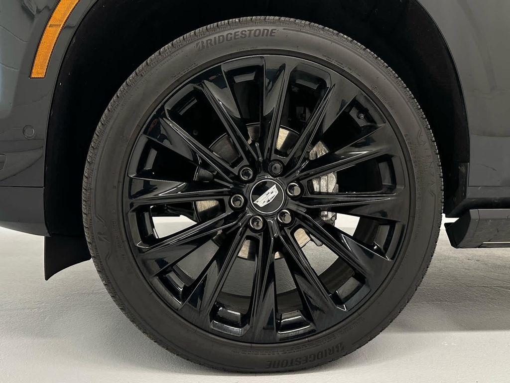 used 2025 Cadillac Escalade ESV car, priced at $128,799