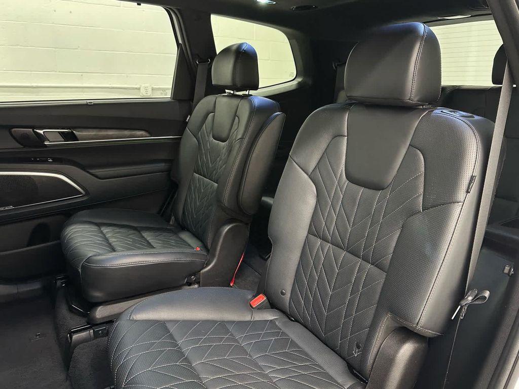 used 2025 Kia Telluride car, priced at $48,999