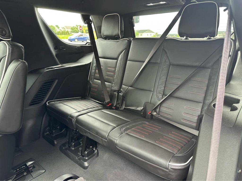 used 2026 GMC Yukon car, priced at $100,489