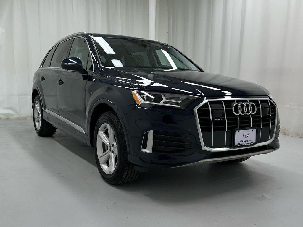 used 2023 Audi Q7 car, priced at $34,687