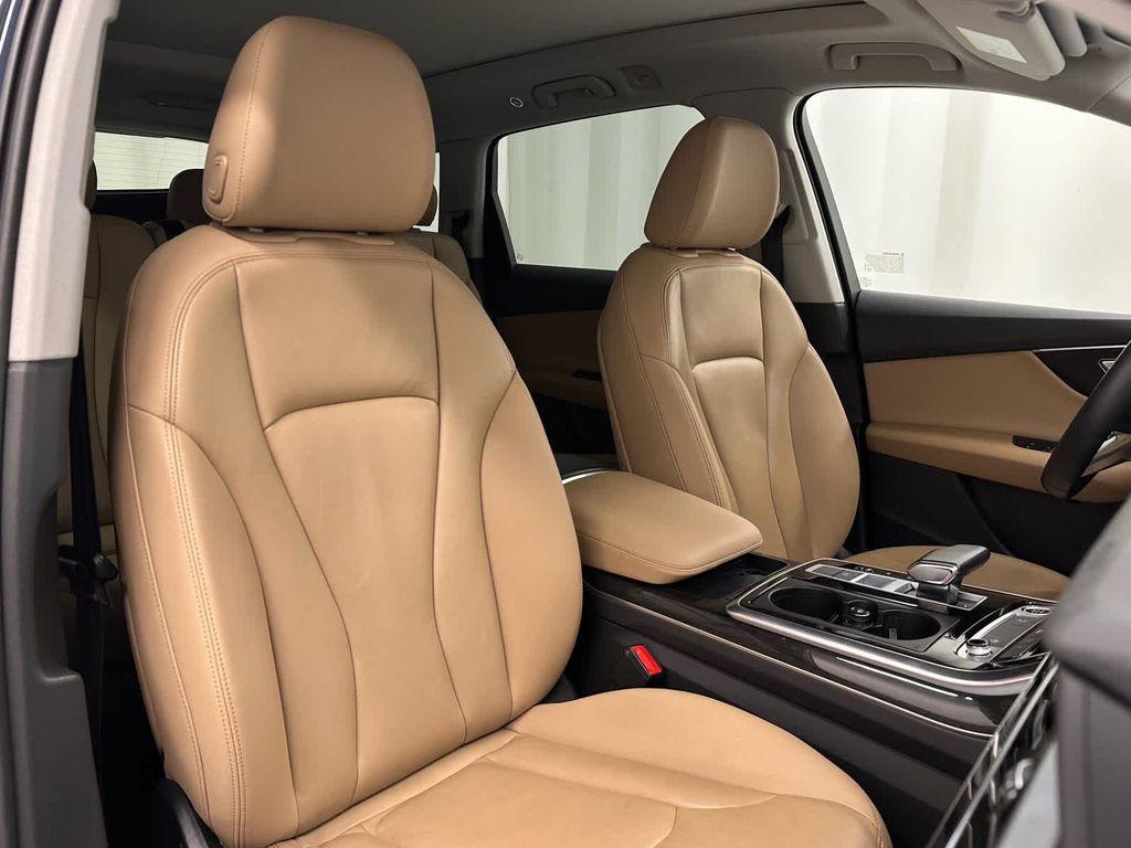 used 2023 Audi Q7 car, priced at $34,687