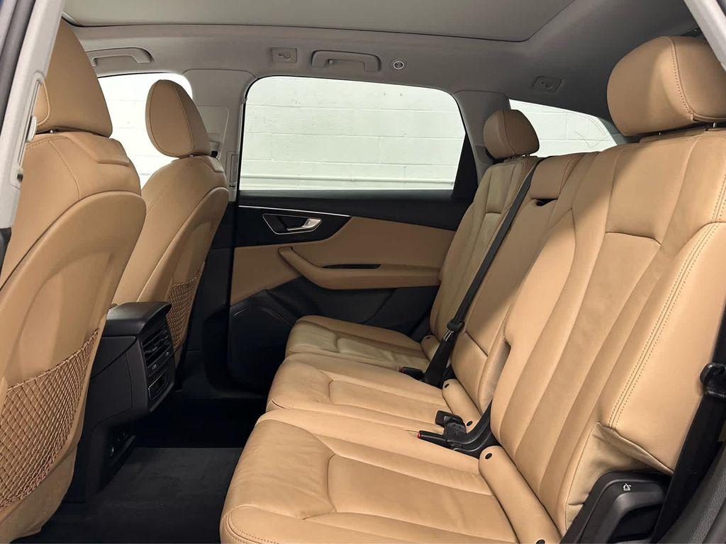 used 2023 Audi Q7 car, priced at $34,687