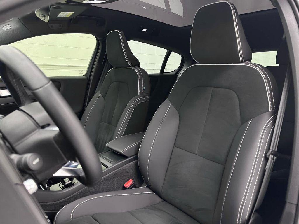 used 2023 Volvo C40 Recharge Pure Electric car, priced at $23,999