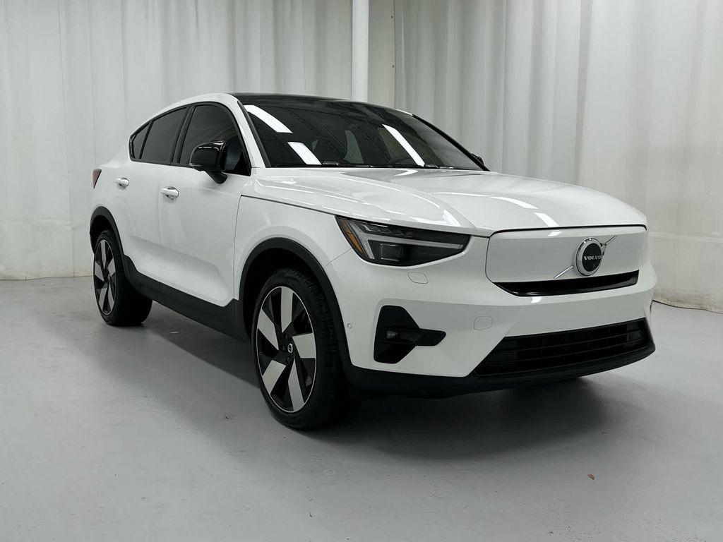used 2023 Volvo C40 Recharge Pure Electric car, priced at $23,999