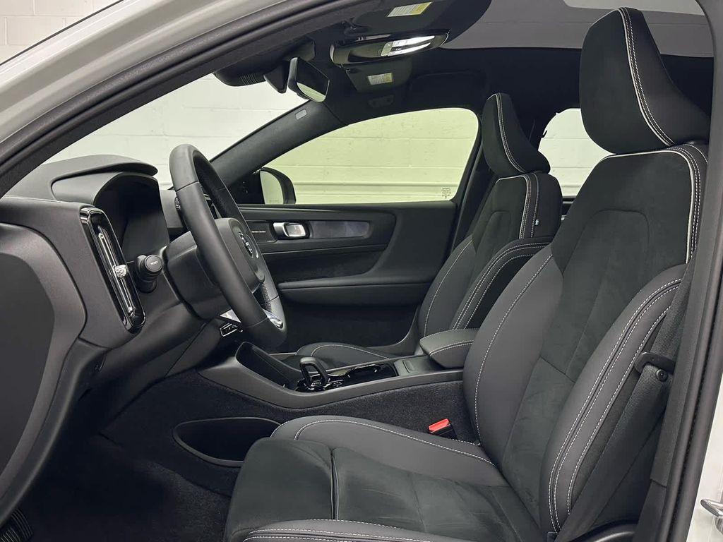 used 2023 Volvo C40 Recharge Pure Electric car, priced at $23,999