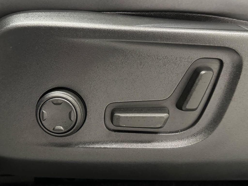 used 2023 Volvo C40 Recharge Pure Electric car, priced at $23,999