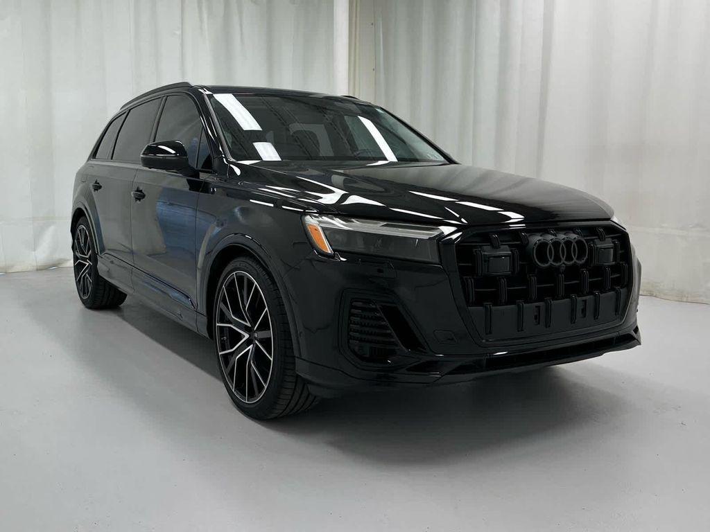 used 2025 Audi Q7 car, priced at $60,489