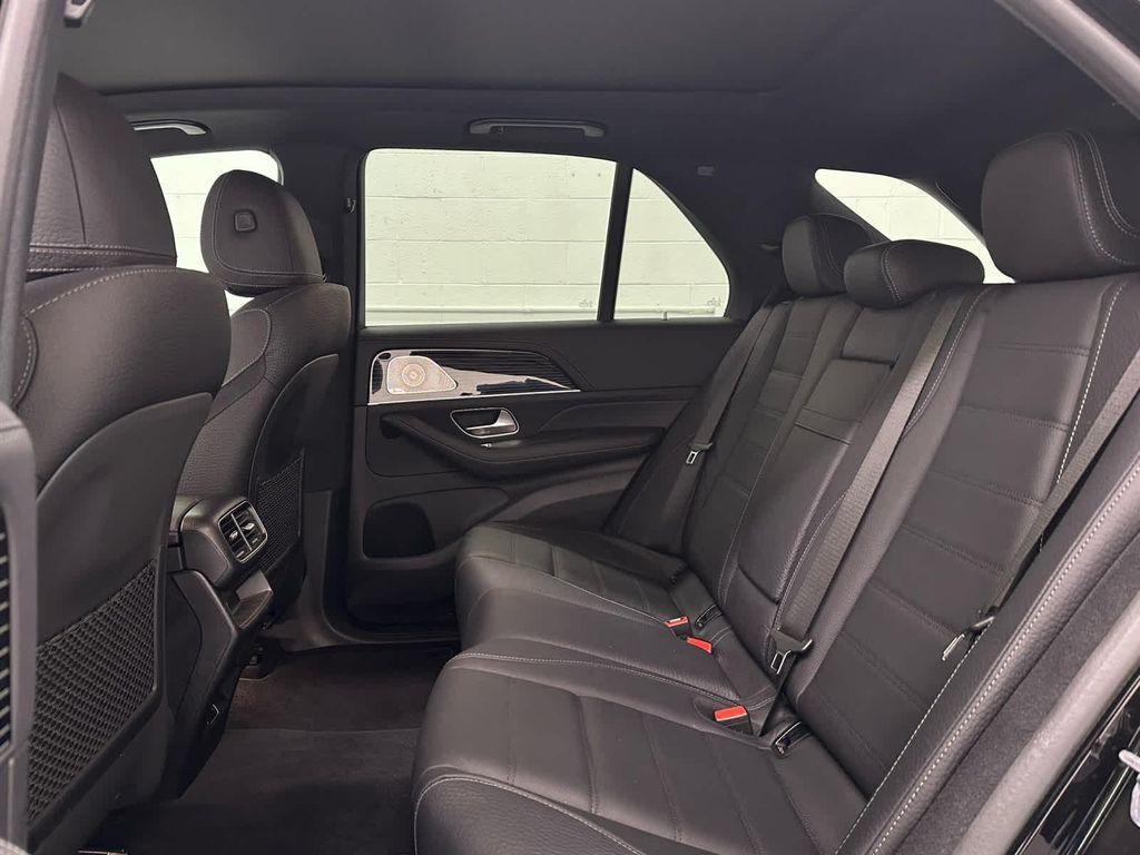 used 2024 Mercedes-Benz GLE 580 car, priced at $69,997