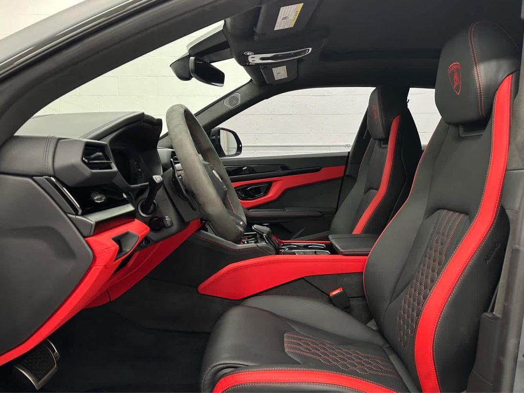 used 2025 Lamborghini Urus car, priced at $325,897
