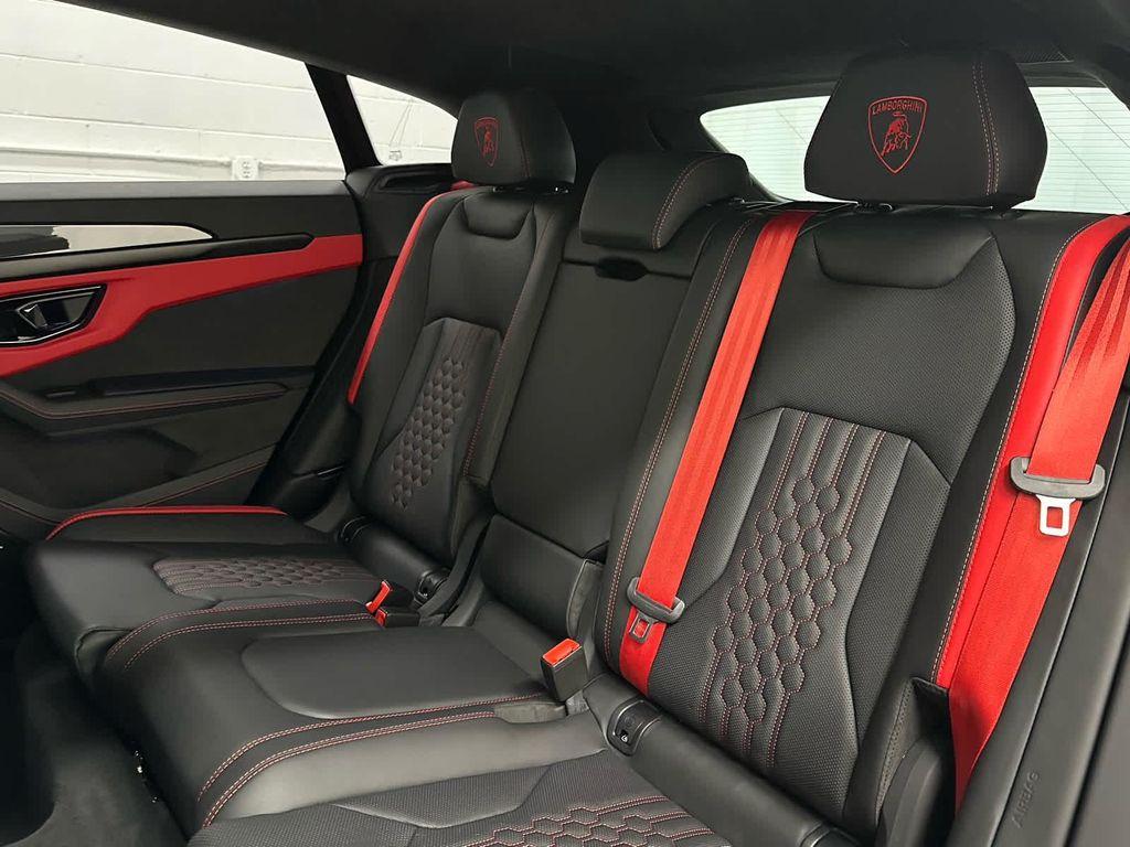 used 2025 Lamborghini Urus car, priced at $325,897