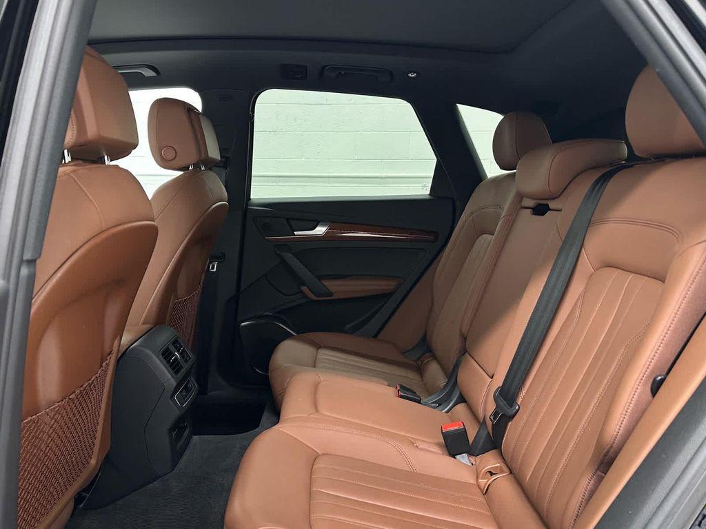 used 2021 Audi Q5 car, priced at $28,699