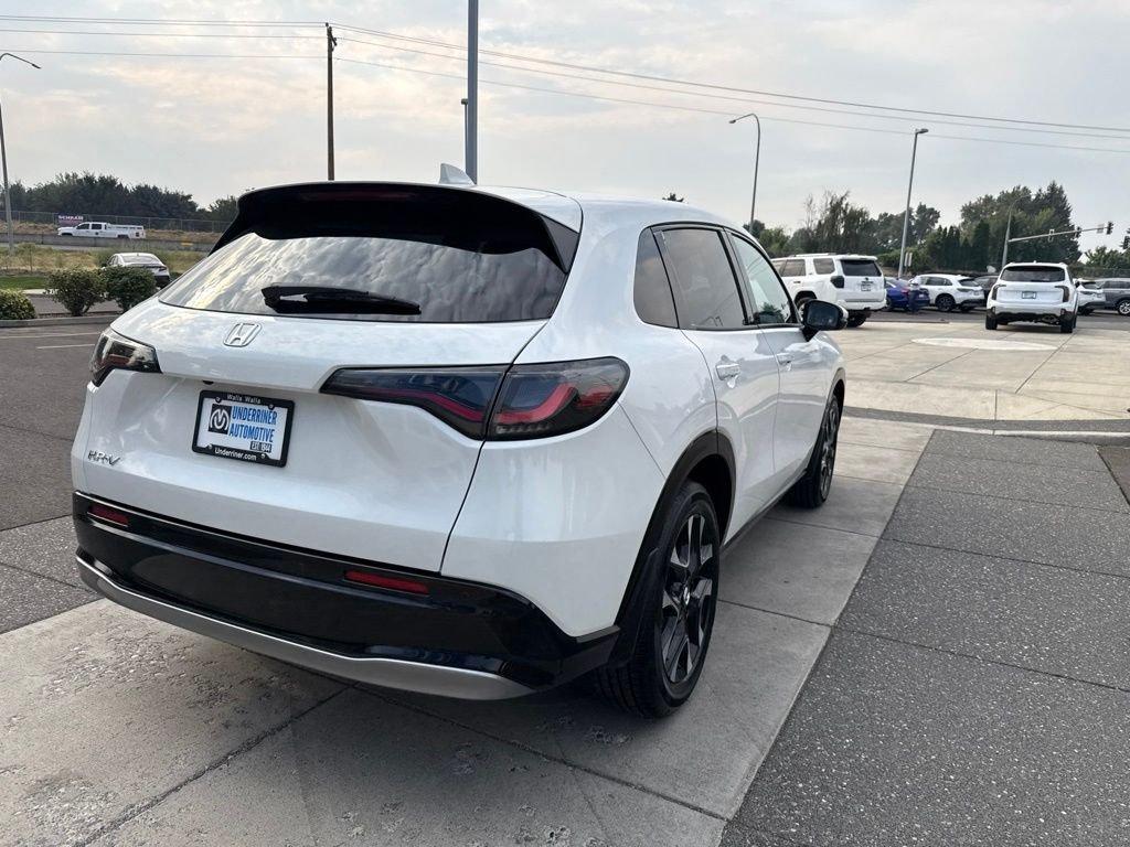 new 2027 Honda HR-V car, priced at $33,955