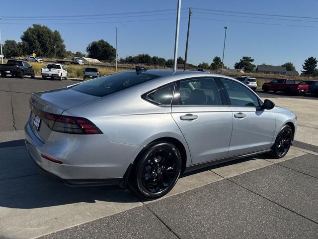 new 2025 Honda Accord car, priced at $30,274